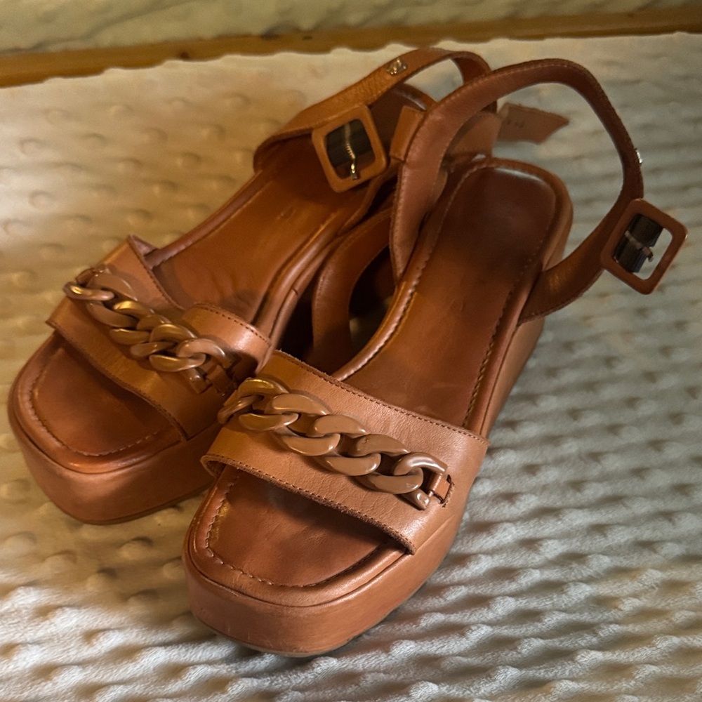 Leather Tan Platform Slingback Sandals with Chain Detail